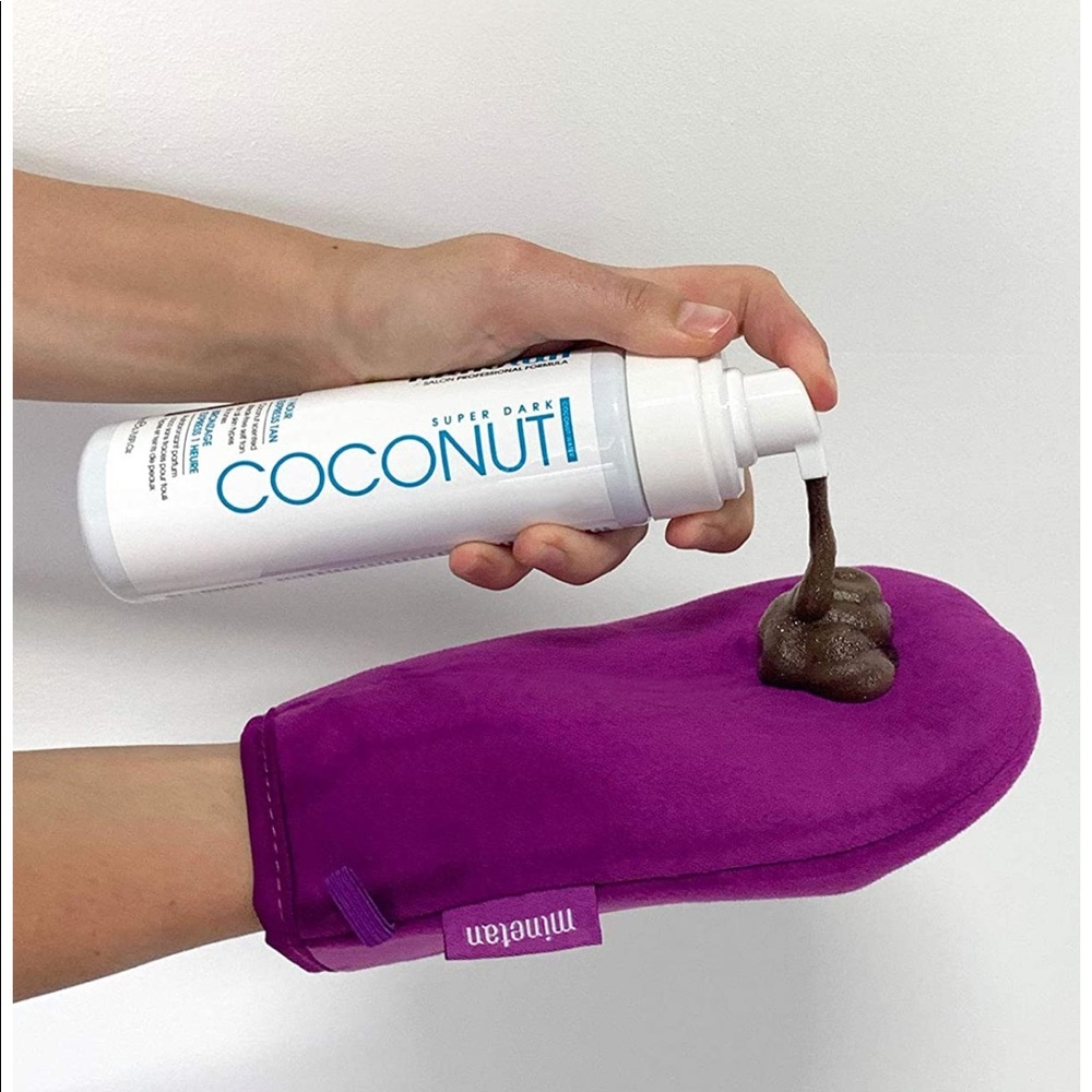 MineTan Coconut Water Based Tanner Foam with Mitt - Picture 6 of 6